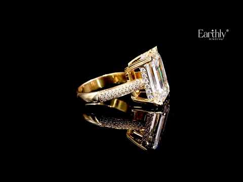 10 Ct Emerald Cut Solitaire Ring